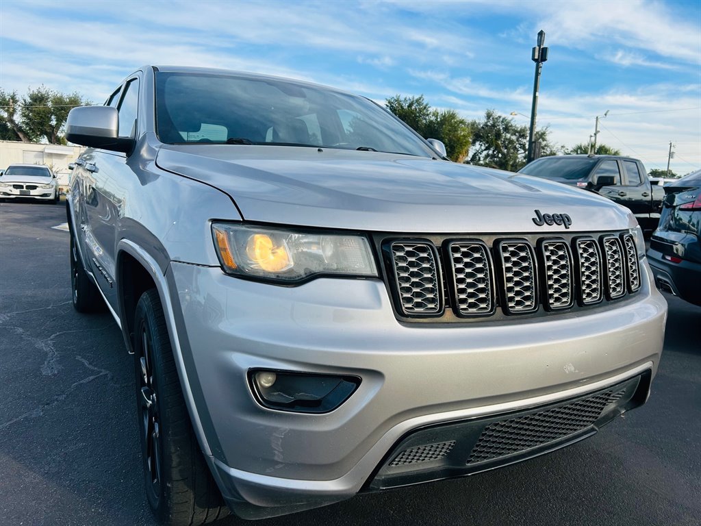 2018 Jeep Grand Cherokee Altitude
